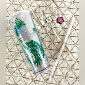 Starbucks 2022 Holiday Siren Mermaid Iridescent Tumbler Venti 24 oz 🧜‍♀️🧜🏻‍♀️